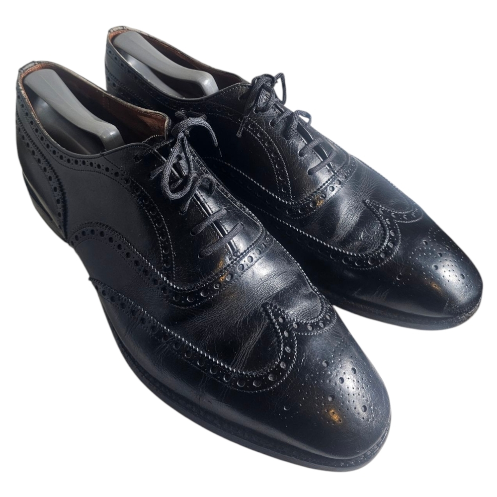 Vintage CHURCH'S Size 10.5 Black Leather Wingtip Lace Up Brogue/Rare Shoes